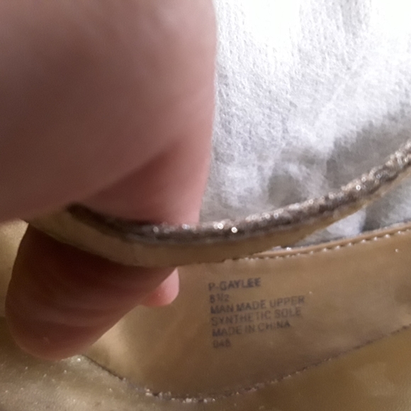 Steve Madden Gold Glitter High Heels - Picture 6 of 8